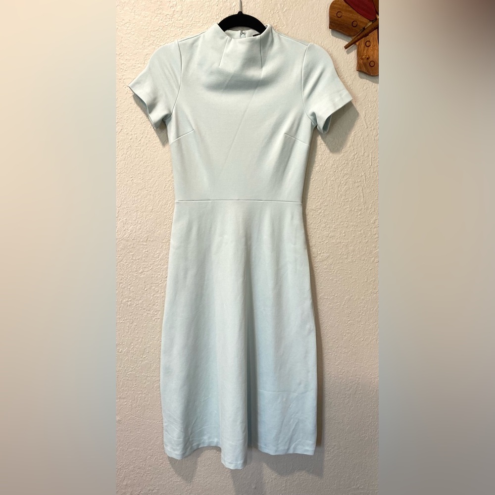 Ann Taylor Mock Neck Short Sleeve Pencil Midi Vintage Style Mint Dress Size 2